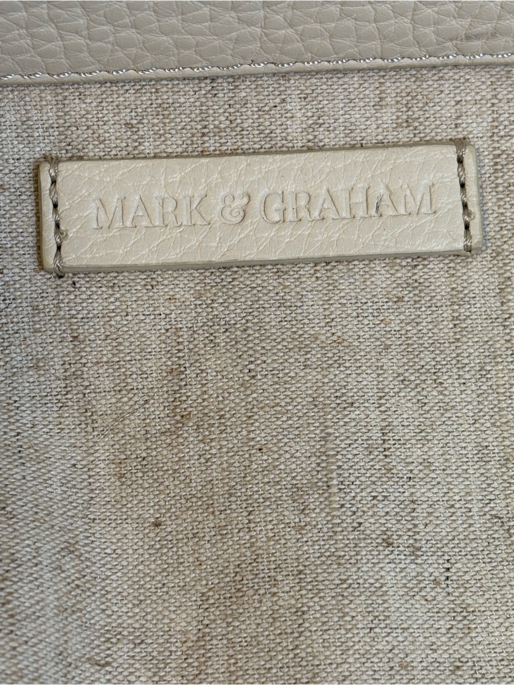 Mark & Graham Caroline Large Pebbled Leather Tote Purse Bag - Picture 3 of 15